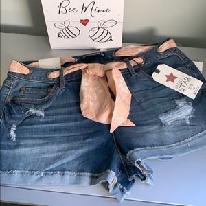 Vanilla stars shorts size 13